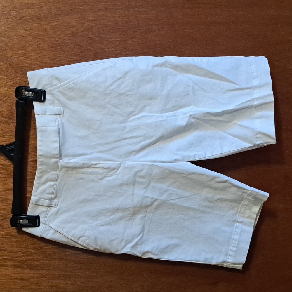 Women's Talbots Petite Stretch White Shorts Size 4